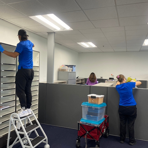 Office Cleaning Near Me for Busy Workspaces